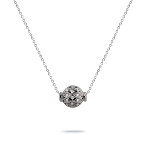 Pendentif GH en or blanc par George Hakim