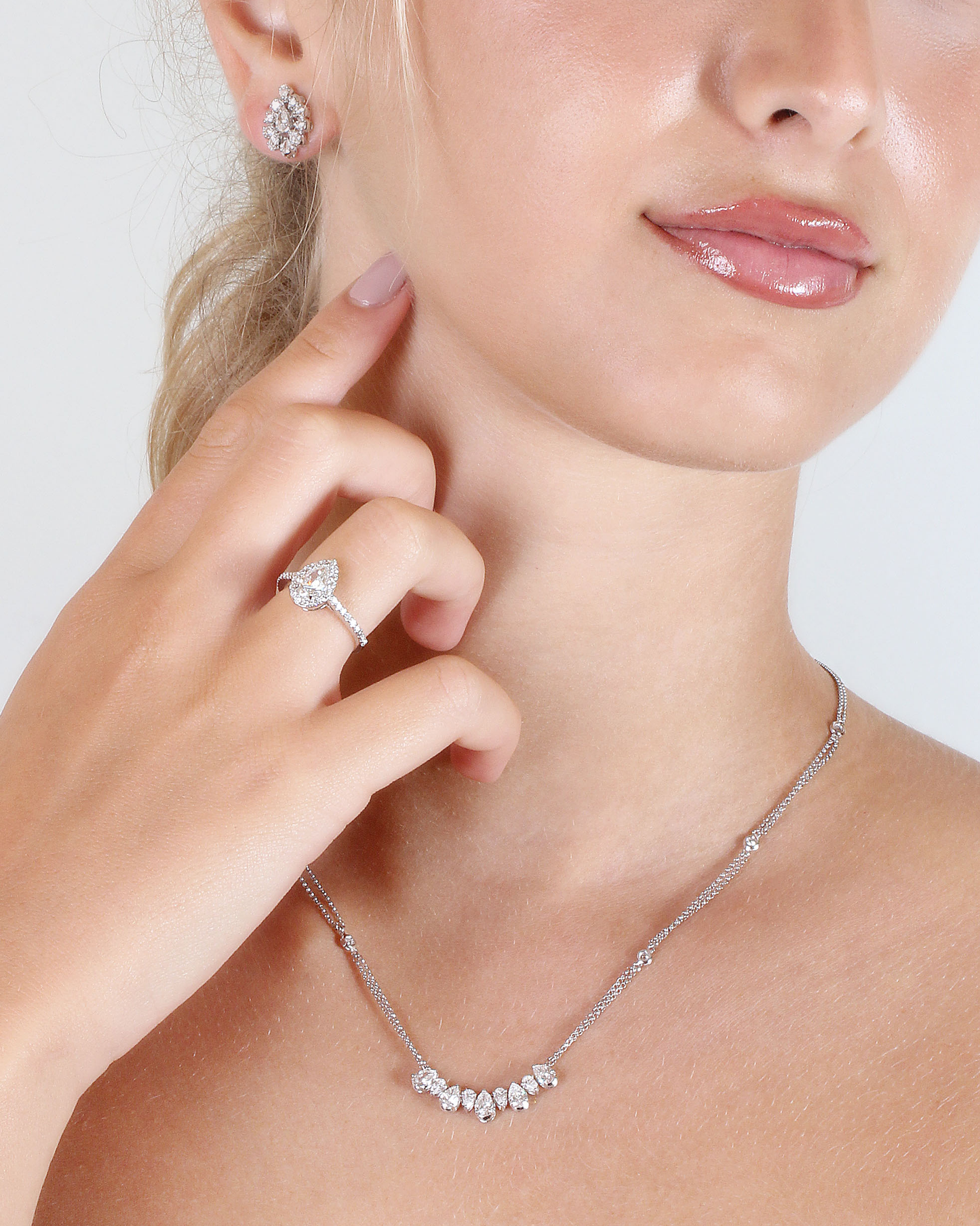 Engagement Ring, Pear