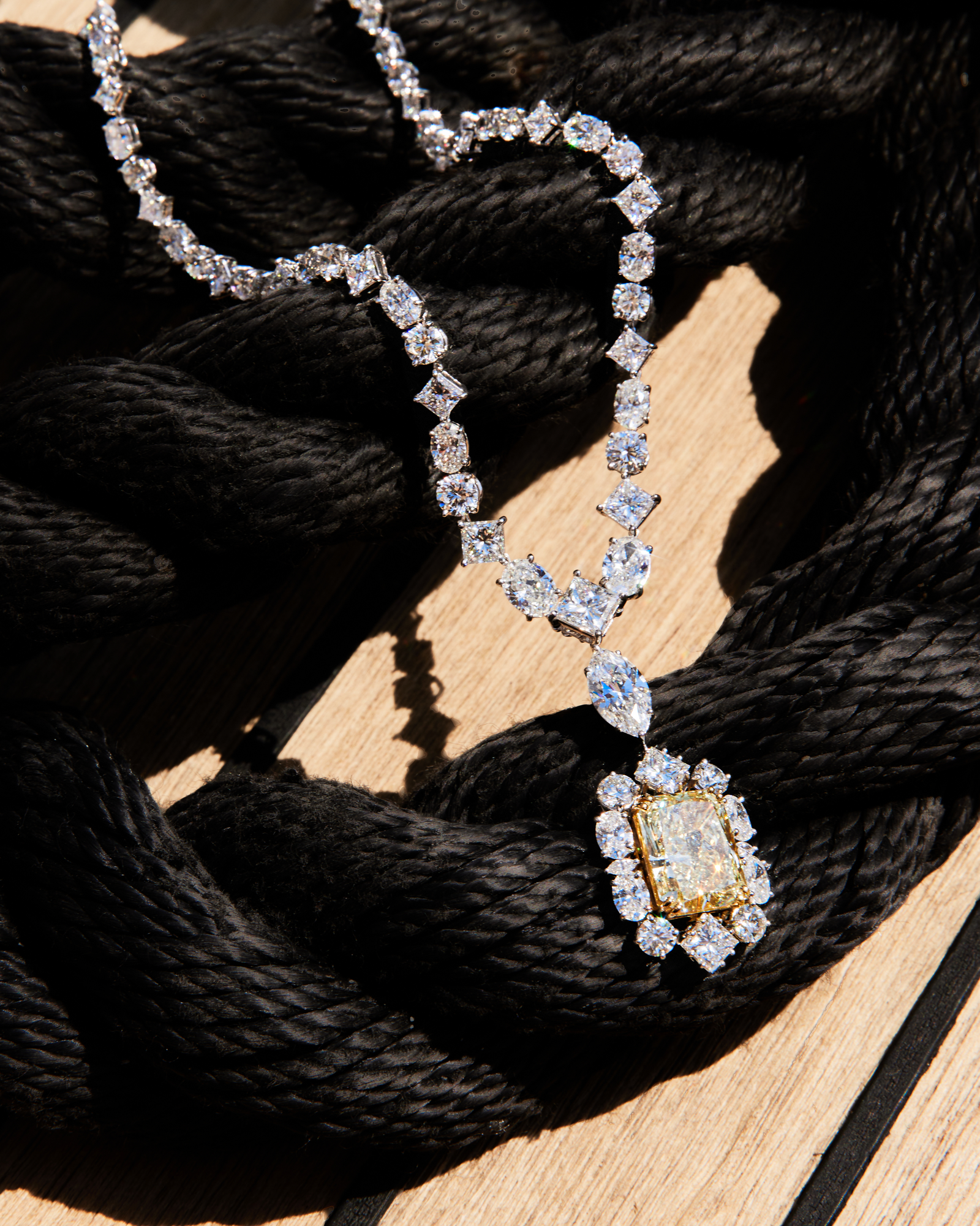 Jewelry Right
